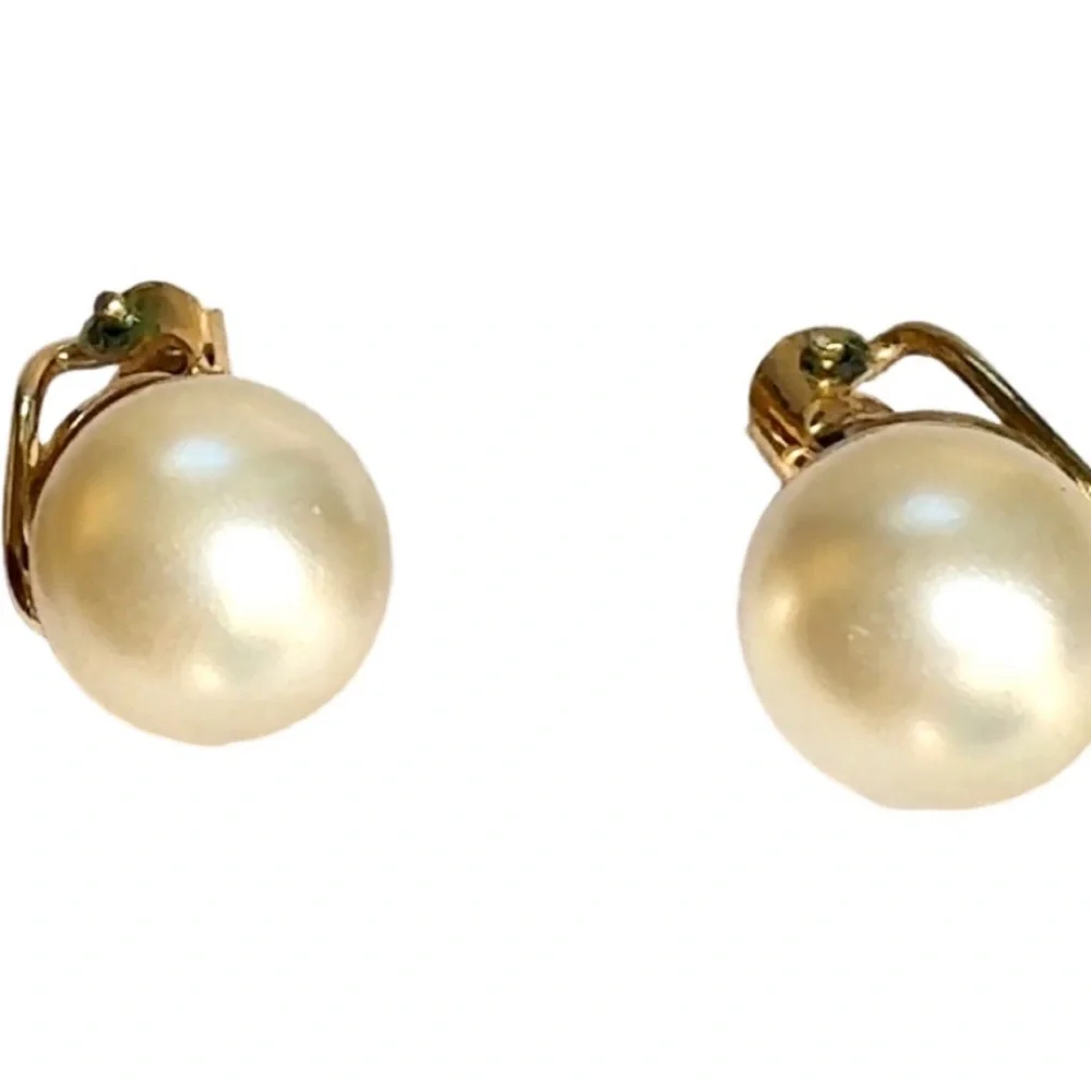 Christian Dior 100% authentic rare vintage 1960s classic pearl clip earrings - Picture 4 of 12
